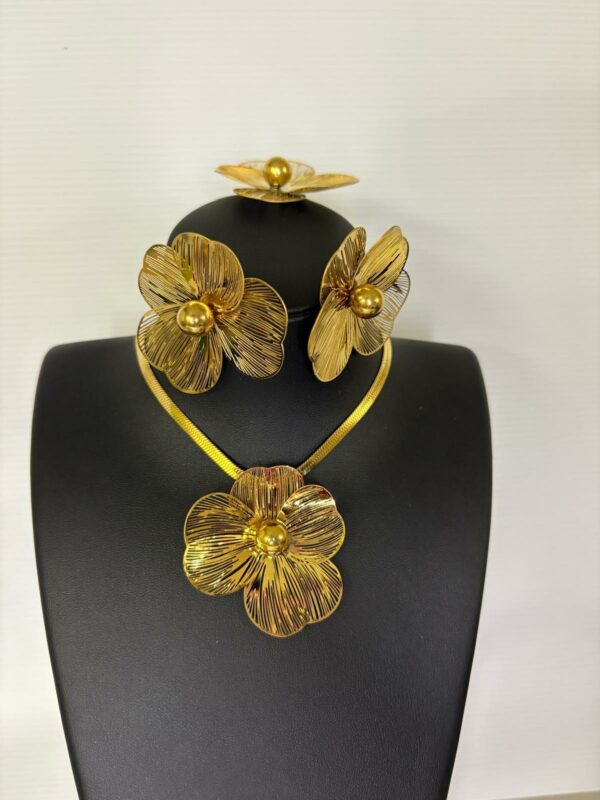 Parure PETAL  acier inoxydable couleur or