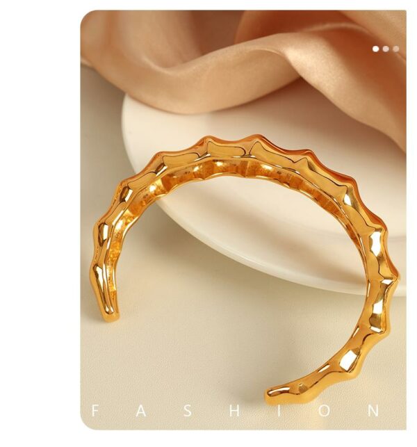 fe6d946888194ddda3b13caa7d0e6983tplv-t5fjg24jzw-origin-jpeg.jpeg Bracelet VERO 1 couleur or