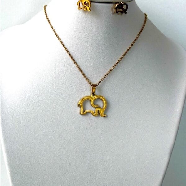 602d67b452f44f0ebde9041bdd32ab37tplv-t5fjg24jzw-origin-jpeg.jpeg Parure ELEPHANT en acier inoxydable 316 plaqué Or