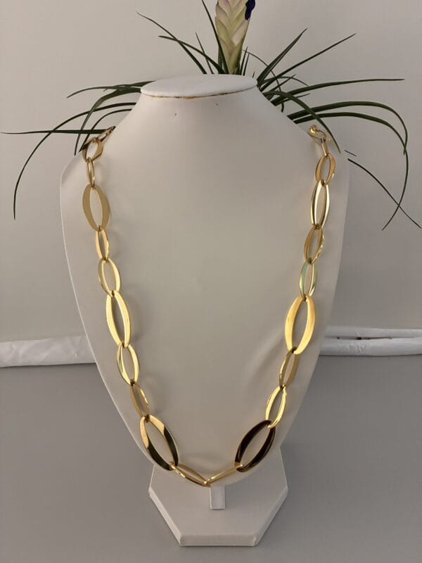 Sautoir OVAL  en acier inoxydable 304 plaqué Or