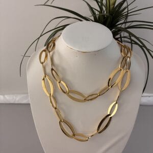 Sautoir OVAL  en acier inoxydable 304 plaqué Or