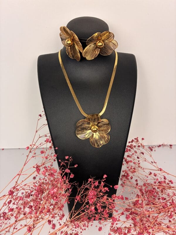 img_6654 Parure PETAL acier inoxydable couleur or