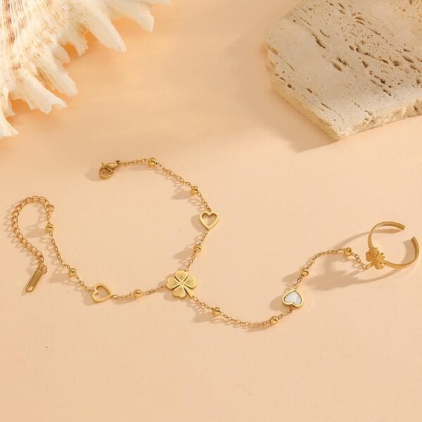 91beb70ed8674e25813d2fa675de6027tplv-t5fjg24jzw-origin-jpeg.jpeg Bracelet TANIA en acier inoxydable