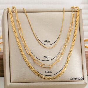 be5fe24ad16440b88bde09f31c59c3f5tplv-t5fjg24jzw-origin-jpeg.jpeg Collier TRIPLE AYA en acier inoxydable